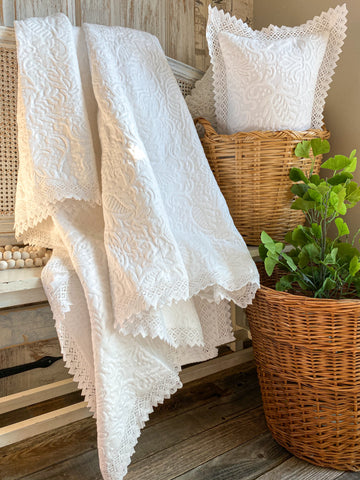 Matelasse Bedspread With Crochet Edges