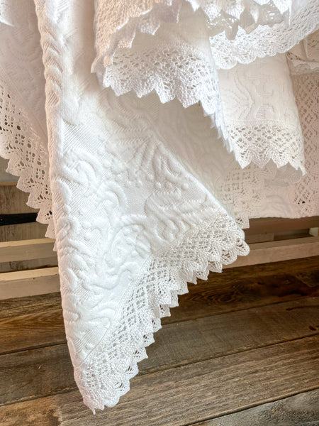 Matelasse Bedspread With Crochet Edges
