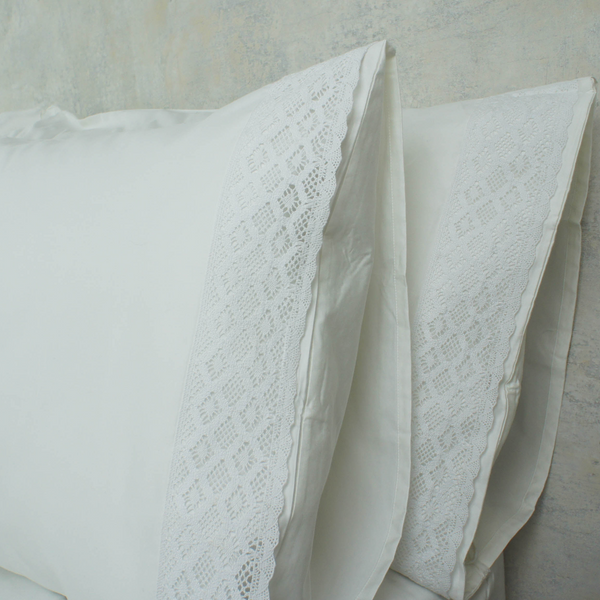 Riviera Bedding